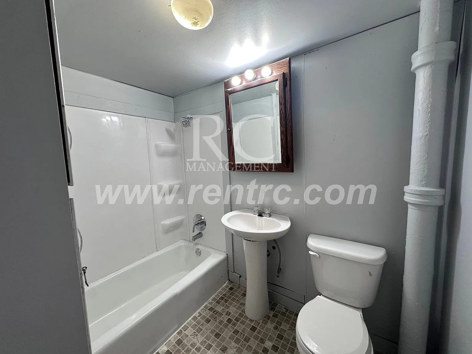 3 bed, 1150 sqft, $875 — Photo 4
