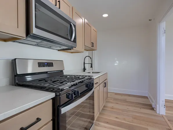 534 W James St APT 10, Lancaster, PA 17603