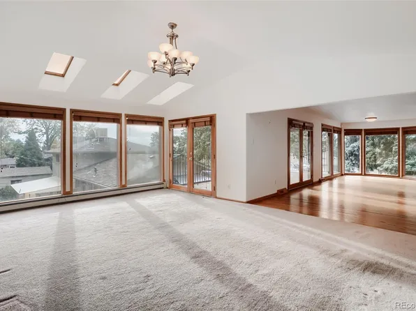 8221 W 70th Avenue, Arvada, CO 80004