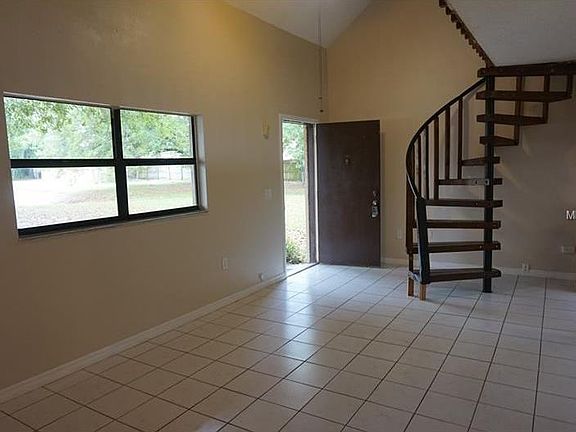 2nd image of 2134 Bradford St APT 406