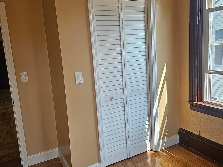 547 Robeson St #2 — Photo 12
