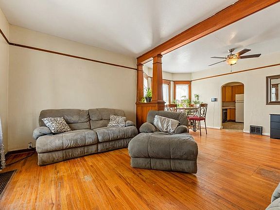 3rd image of 1215 Claremont Ave