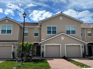 2813 Citrus St, Naples, FL 34120
