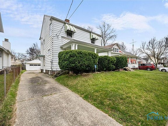 2nd image of 3632 Leybourn Ave