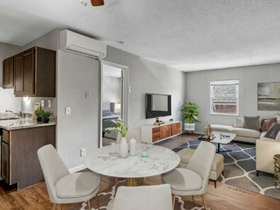 2nd image of 5825 Southwest Ave APT 21