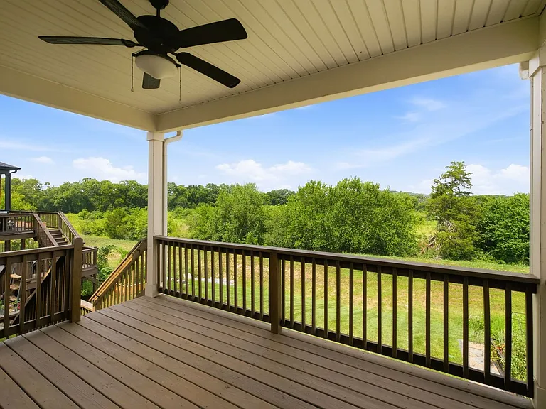 7628 Delancey Dr — Photo 40
