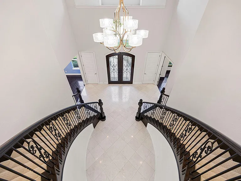 2102 Granite Brook Ln — Photo 22