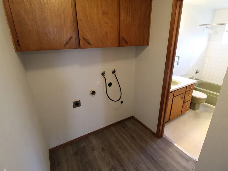 1223 E Nora Ave — Photo 17