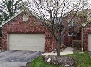 101 Ponds View Dr, Ann Arbor, MI 48103