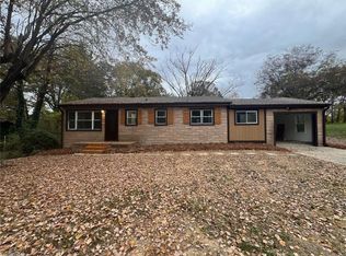 3225 Old Salisbury Rd, Winston Salem, NC 27127