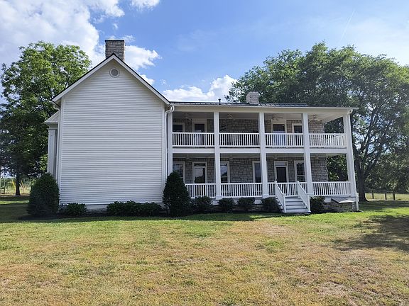 4th image of 3460 Big Springs Rd