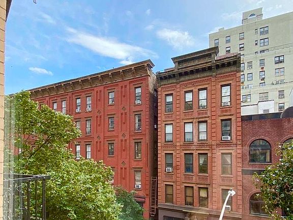 2nd image of 205 W 84th St APT 2C