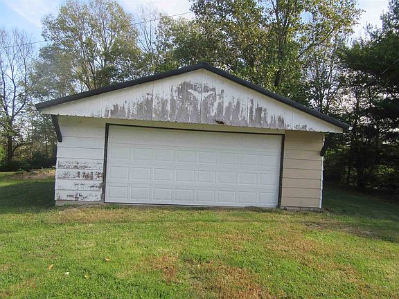 3rd image of 4408 N Alpine Dr