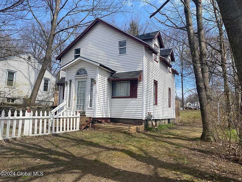 2nd image of 109 Park Street