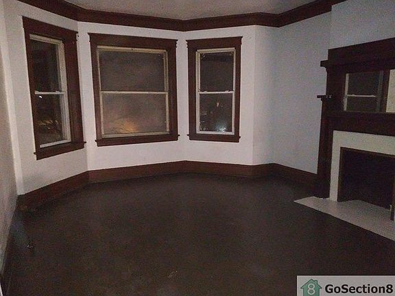 2nd image of 6944 S Vernon Ave #2