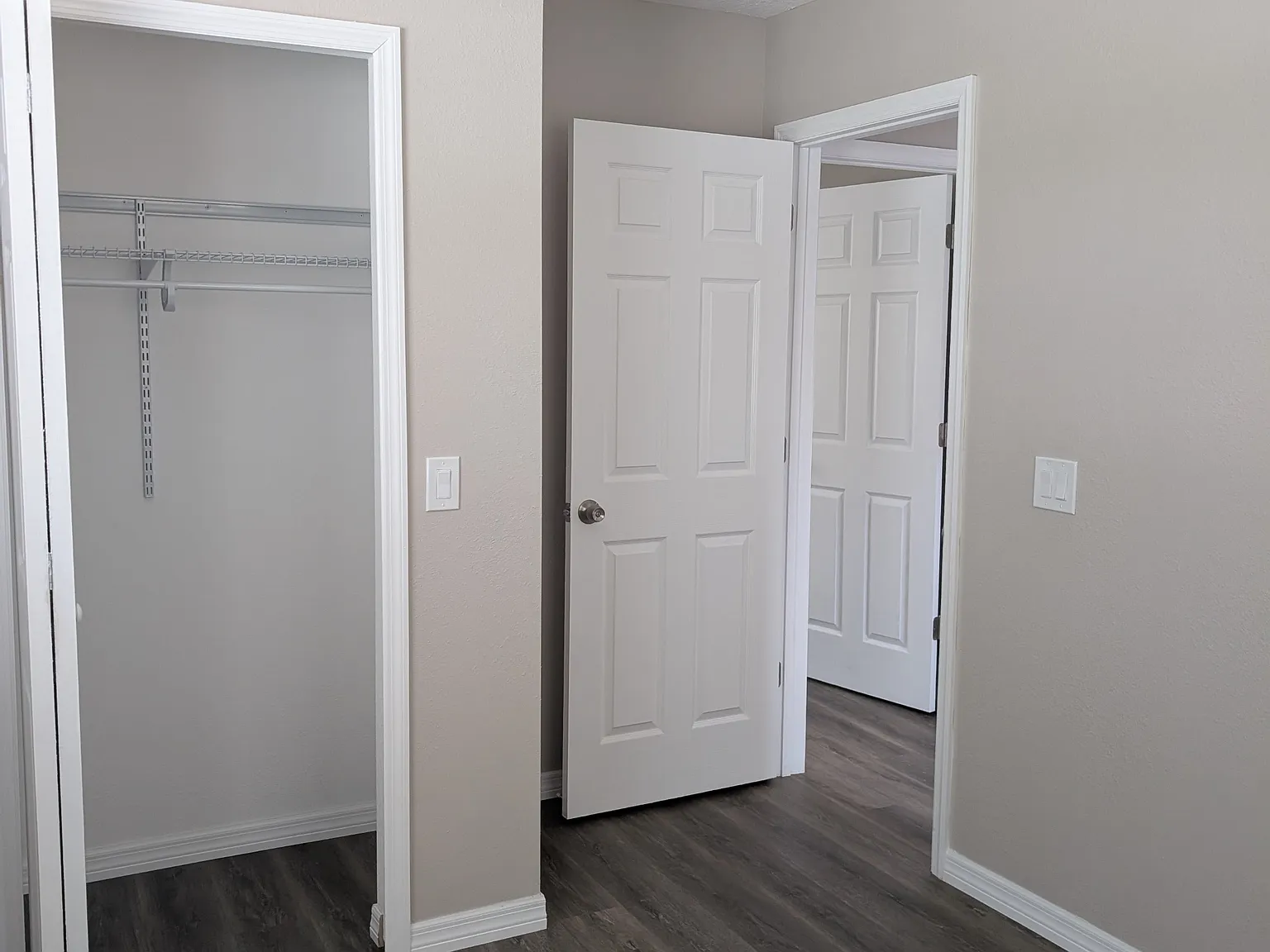 1040 Ola Drive - 1 — Photo 4