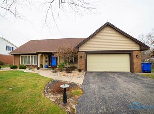 2248 Tanglewood Dr, Toledo, OH 43614