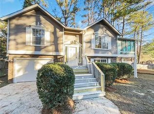587 Tarragon Way SW, Atlanta, GA 30331
