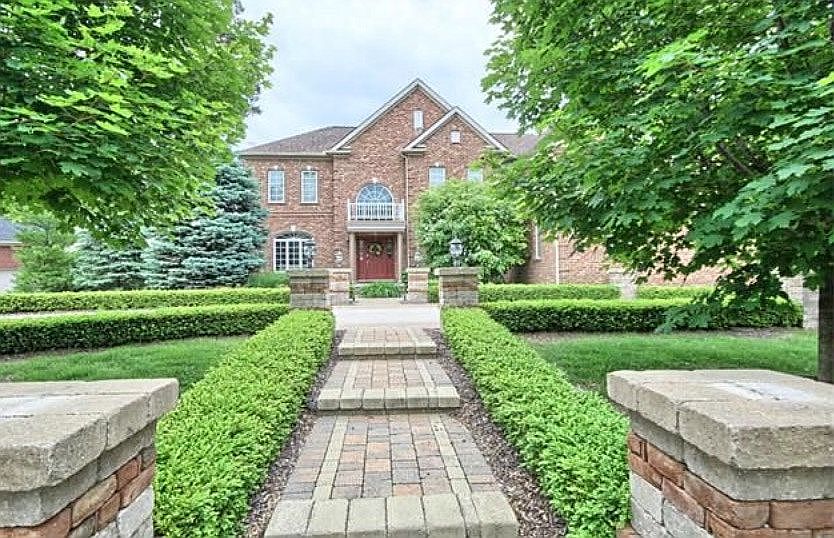 1st image of 61496 Beacon Hill Dr