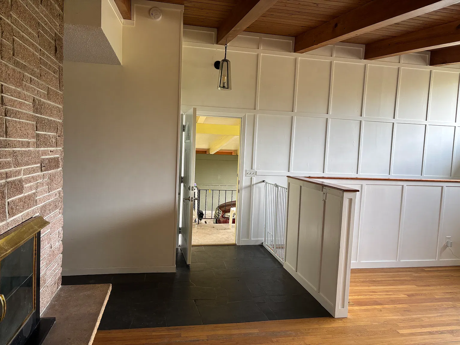 17190 Westview Dr — Photo 2