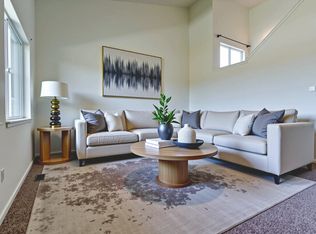 6331 Black Hills Ave, Loveland, CO 80538