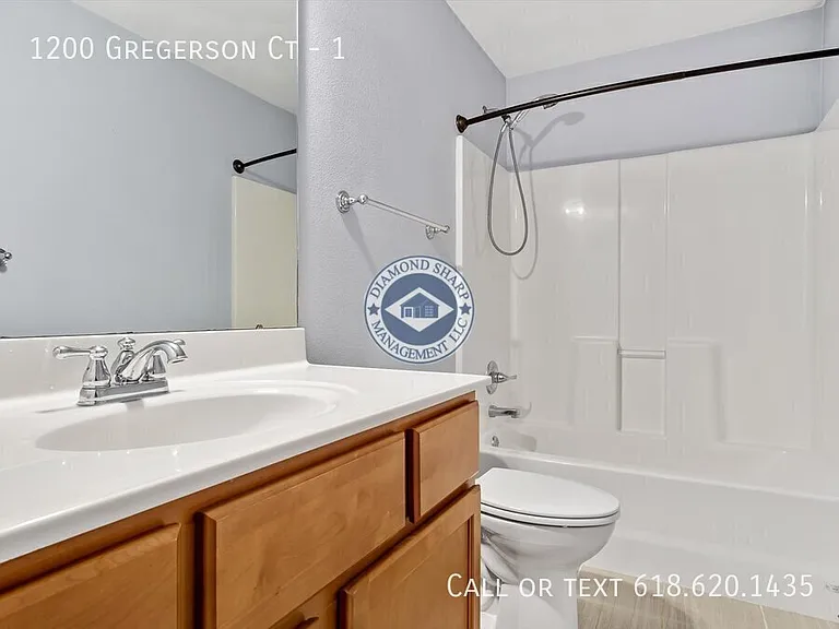 1200 Gregerson Ct #1 — Photo 15