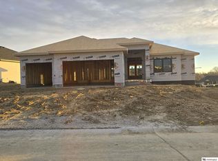 7805 N 167th Ave, Bennington, NE 68007
