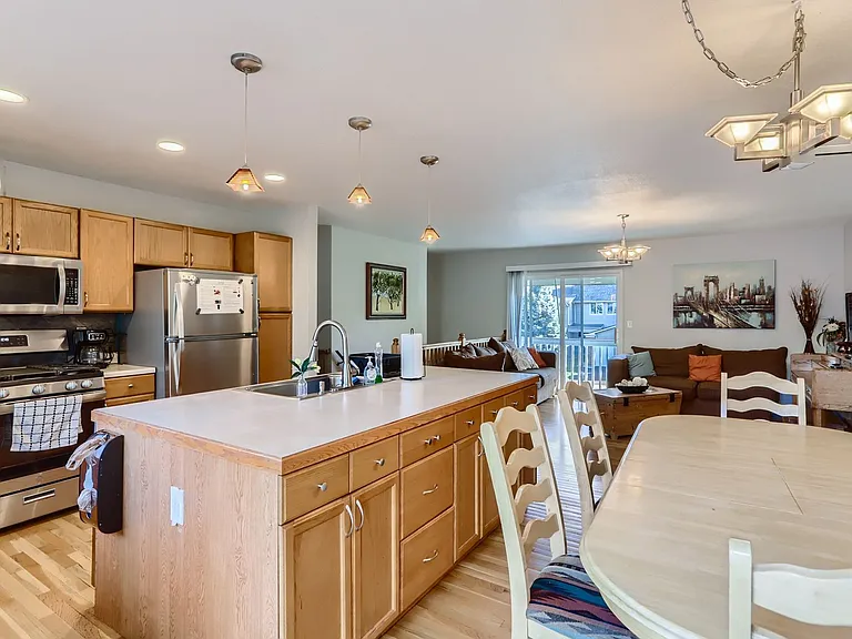 1628 Centaur Cir — Photo 11