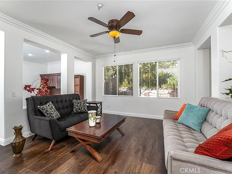 540 Boxcar Ln — Photo 18