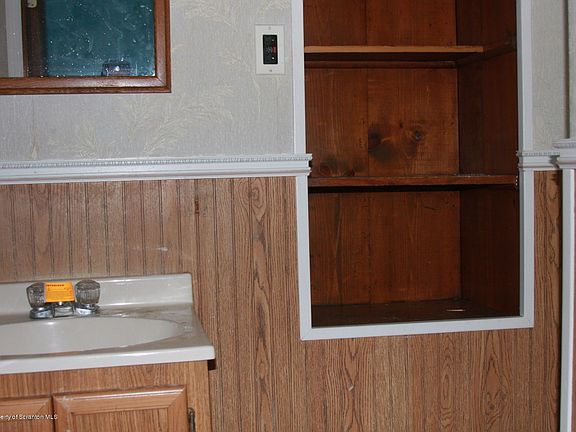 3rd image of 708 E Lackawanna Ave
