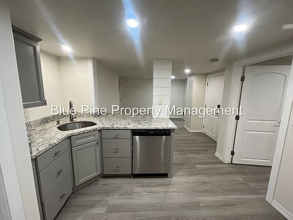 5th image of 155 1/2 5th St