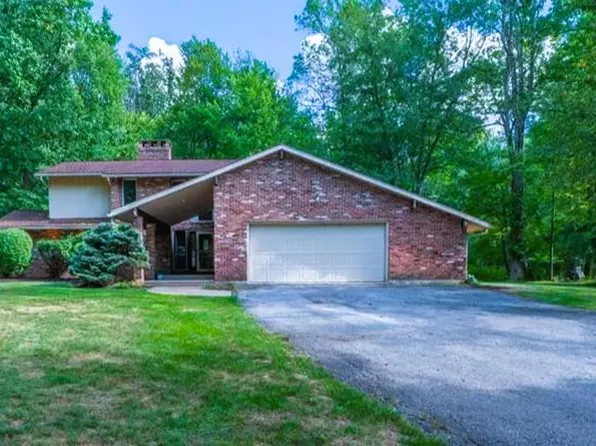 610 Wood St, Emmaus, PA 18049