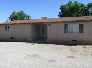 224 Margarets Ln, Bernalillo, NM 87004