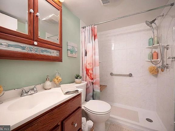 4th image of 84 Welsh Tract Rd APT 208