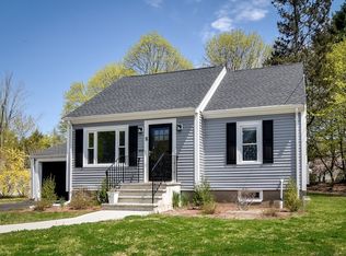 8 Lee Rd, Sharon, MA 02067