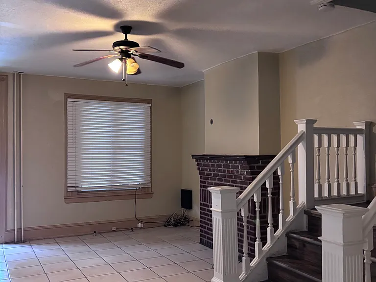 6829 Woodland Ave — Photo 1