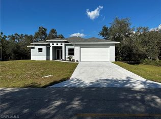 2103 E 14th St, Lehigh Acres, FL 33972