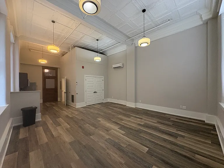 A-223 Living Area