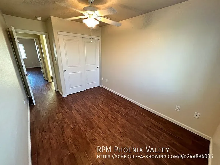 Bell Villas Apartments — Photo 48