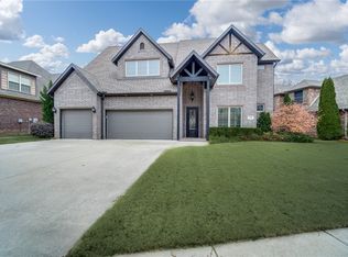 5406 Brighton Rd, Rogers, AR 72758