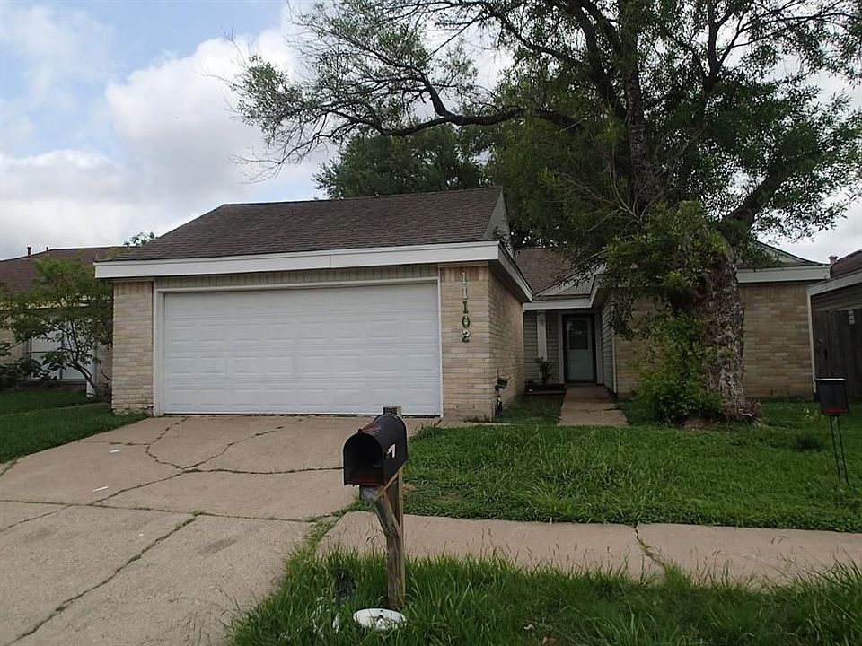 1st image of 11102 Bellerive Dr