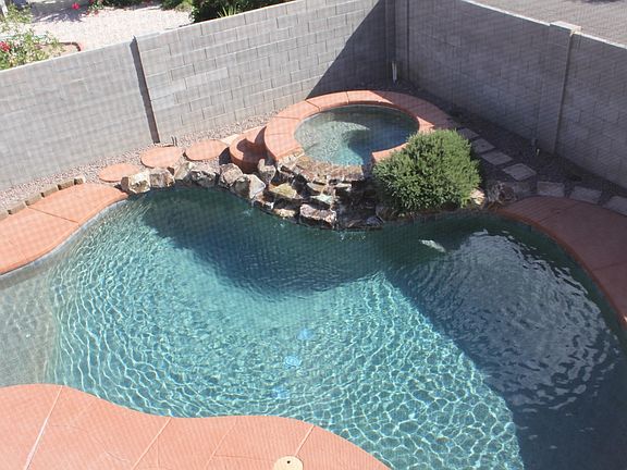 2nd image of 3660 W Meadow Briar Dr