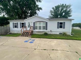 300 N 2nd St, Moville, IA 51039