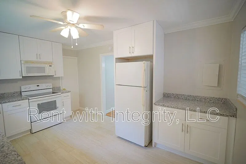 2 bed, 2.0 bath, 1236 sqft, $2,100 — Photo 4
