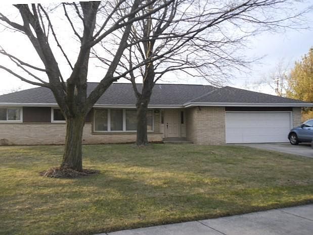1st image of 5521 S Honey Creek Dr
