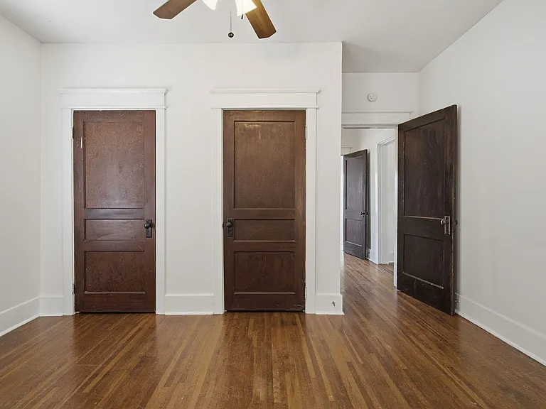 1911 Shelby Ave — Photo 28