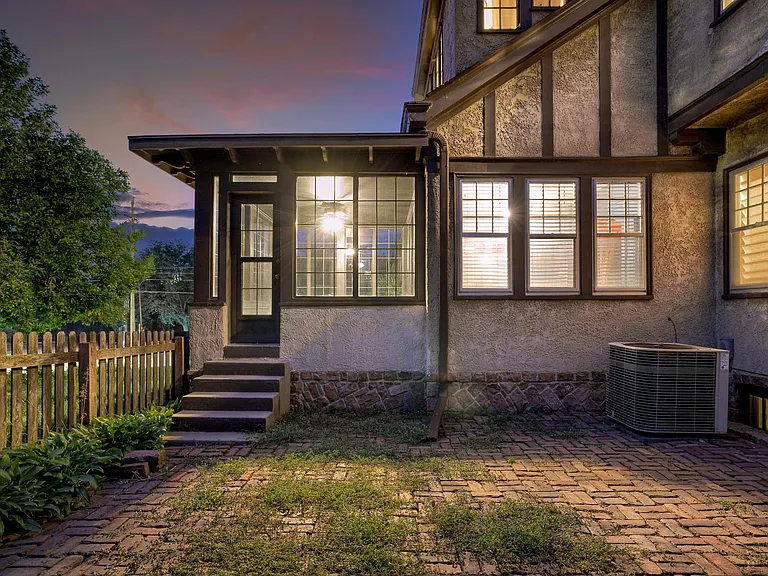 5507 Dodge St — Photo 38