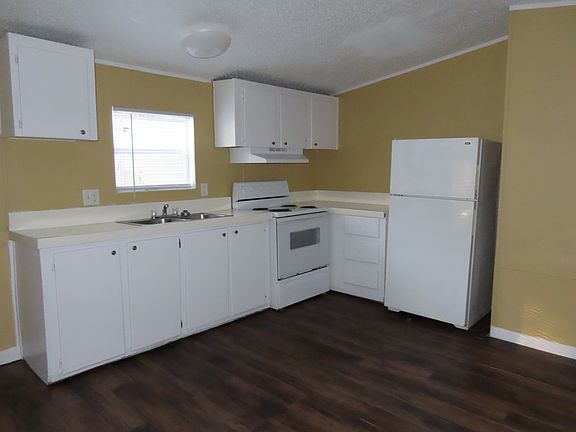 4th image of 3535 Roberts Ave Lot 100