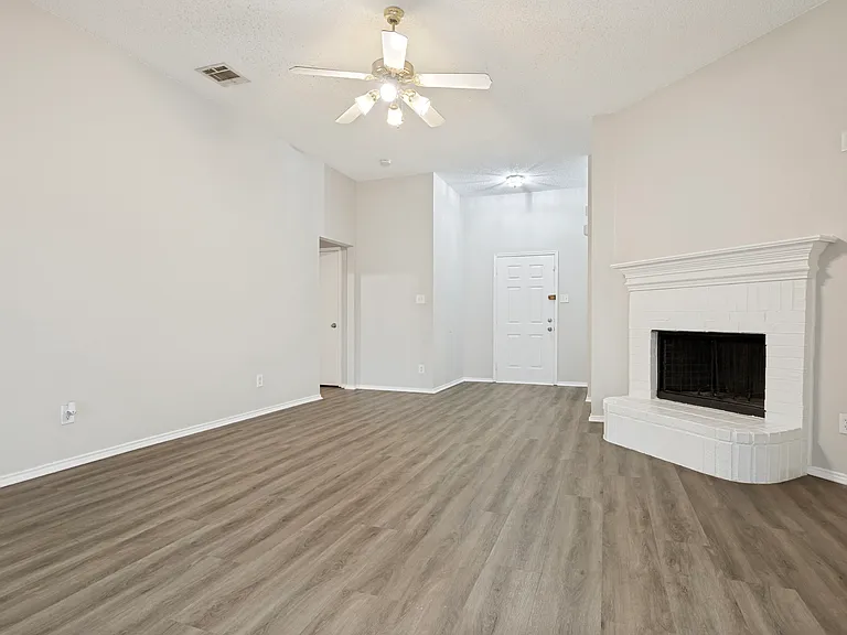 1715 Treasure Cay Dr — Photo 7