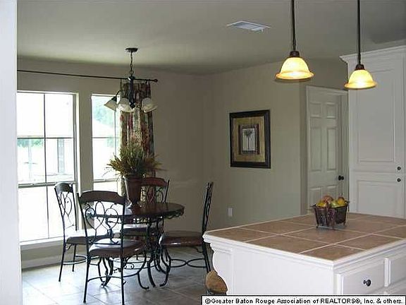 2nd image of 16033 Weston Court Dr
